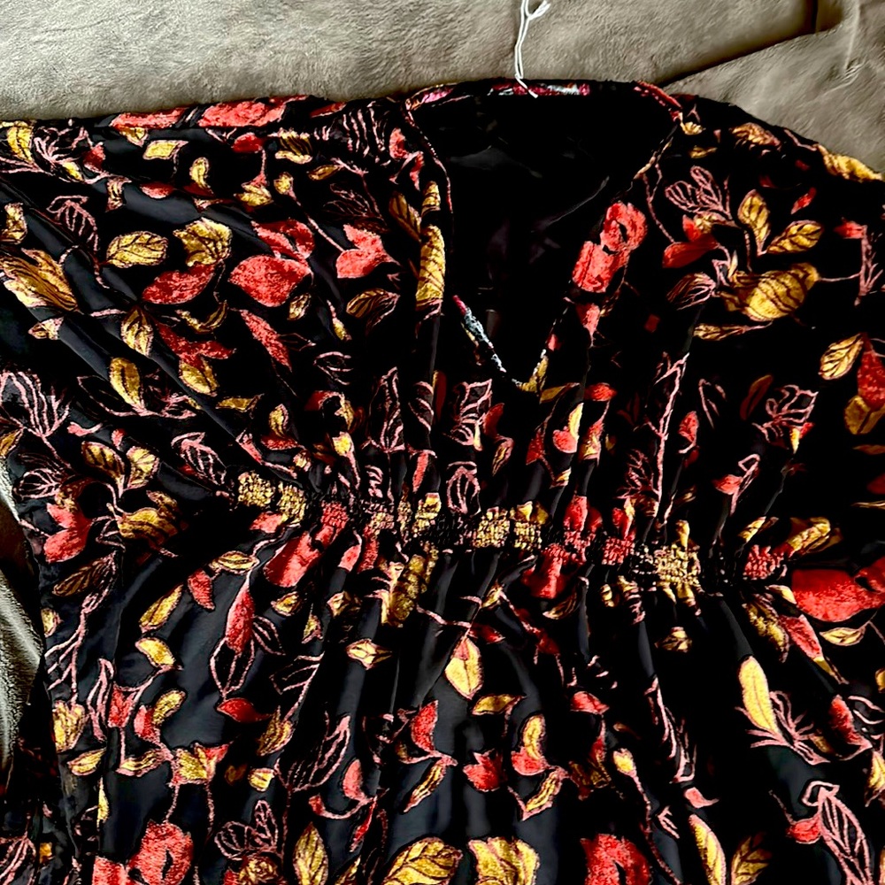 Elizabeth Gillette burnout velvet kaftan cinnamon